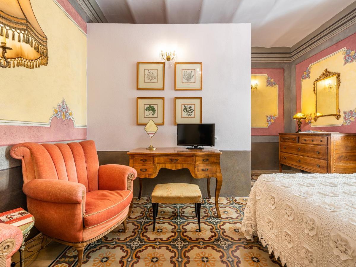דורגלי Palazzo Cherchi מראה חיצוני תמונה