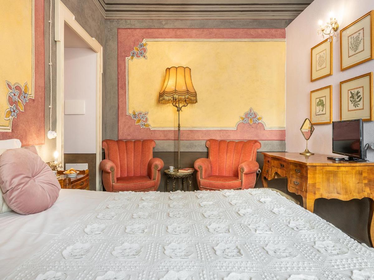 דורגלי Palazzo Cherchi מראה חיצוני תמונה
